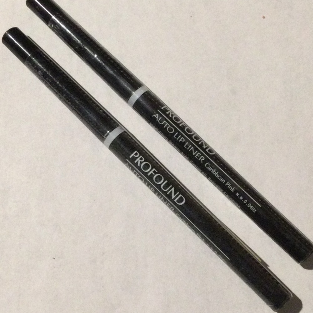 3 for 10 🍀- Makeup